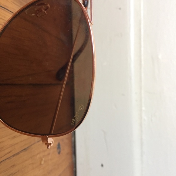 Ray-Ban Sunglasses - Picture 3 of 3